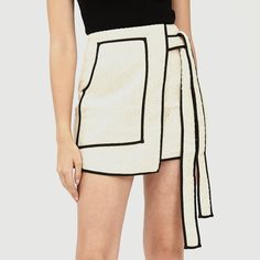 Nwt Tried It On But Not My Style Chic Cream Asymmetrical Skirt, White Asymmetrical Chic Skort, Chic White Asymmetrical Skort, White Asymmetrical Skort For Day Out, Chic Off-white Skirt, Black Cream, Something New, Color Block, Mini Skirt