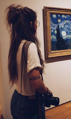 Surfer Brown Hair, Extremely Long Hair Hairstyles, Field Trip Chaperone Outfit, Long Hair Goals Inspiration, Outdoorsy Hairstyles, Cute Hippie Hairstyles, Witchy Hairstyles, Half Up Hairstyles, Romantic Braid