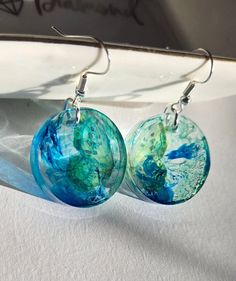 The statement piece for the down to Earth cuties!  Resin is a hand mixed product, which means microbubbles may naturally occur. This is not a defect