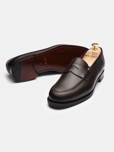 The Penny Loafer Brown Calf Fashion Through The Ages, Mens Smart Shoes, Gents Shoes, Penny Loafers Men, Classy Outfits Men, Bespoke Shoes, Classy Shoes, Best Shoes For Men, Vintage Icons