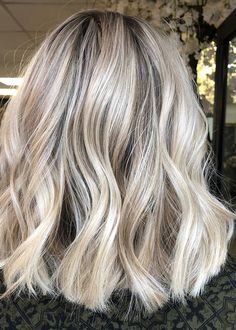 Bob Blonde, Good Hair Day, Bad Hair Day, Blonde Balayage, Brunette Hair, Hair Waves, Hair Day, Cut And Color