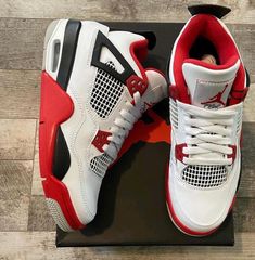 Tenis Air Jordan, Tenis Air, Nike Fashion Shoes, Jordan 4s, Jordan Shoes Retro, All Nike Shoes