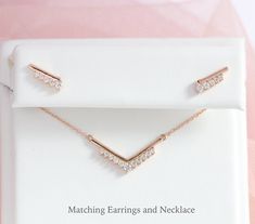 Tiara diamond necklace rose gold V shaped pendant la more design jewelry Rose Gold Pave Set Necklace For Weddings, Rose Gold Pave Necklace For Wedding, Wedding 14k Rose Gold Diamond Necklace, Wedding Rose Cut Diamond Necklace In Rose Gold, Wedding Rose Gold Diamond Necklace With Rose Cut, Tiara Diamond, Stone Earrings Studs, Rose Gold Tiara, Rose Gold Bar