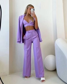 Lavender Outfit, Pant Suits For Women, Blazer Top, Fiesta Outfit, Purple Suits, Purple Outfits, Woman Suit Fashion