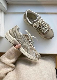 Asics Shoes Outfit, Asics 1130, Asics Outfit, Asics Gel 1130, Sneakers 2024, Pretty Shoes Sneakers, Asics Sneakers, Shoe Inspo, Aesthetic Shoes