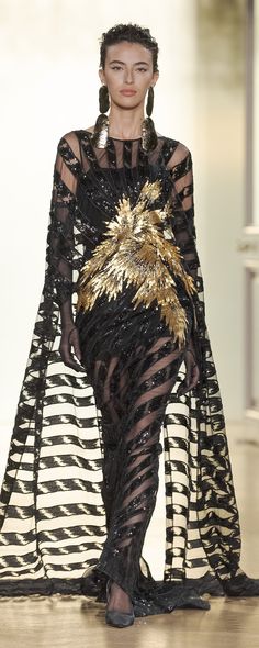 Fall Winter 2023 2024, Chloe Fashion, Fashion Show Runway, Georges Chakra, Winter 2023, Couture Collection, Large Fashion, 2023 2024, Couture Fashion