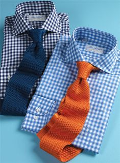 Classic Silk Knit Tie in Tangerine - The Ben Silver Collection Shirt And Tie Outfit For Men, Shirt And Tie Outfits, Light Blue Gingham, Ben Silver, Shirt And Tie Combinations, Gentlemens Guide, Light Blue Dress Shirt, Black Suit Men, Shirt And Tie