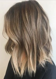 Ice Hair, Blonde Lob, Golden Blonde Hair, At Home Hair Color, Light Blonde Hair, Honey Hair, Brown Blonde Hair, Hair Blonde, Hair Color Balayage