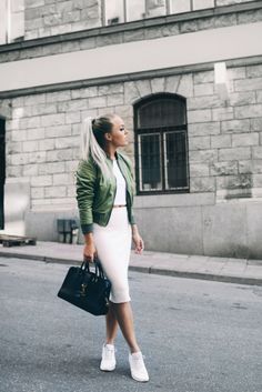 Converse Outfits, Moda Do Momento, Pencil Skirt Casual, Outfits With Converse, Neue Outfits, Modieuze Outfits