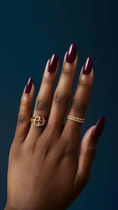 Nail Color Trends Fall 2024, Berry Colored Nails, Nail Inspo Dark Red, Brown Red Nails, Jelly Red Nails, Nails Theory, Trendy Red Nails, Copper Nails Designs, November Nails Colors