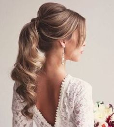 40 Side Ponytails That You Will Love Fall Wedding Hairstyles, Wavy Ponytail, Vintage Wedding Hair, Simple Wedding Hairstyles, Hair Comb Wedding, Formal Hairstyles, Bride Hairstyles