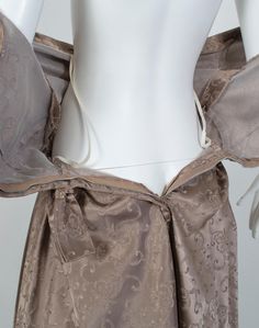 New Look Taupe Silk Sateen Jacquard Cutaway Decolletage Party Dress - S, 1950s Vintage Brocade Victorian Dress, Vintage Brocade Dress With Historical Design, Vintage Victorian Dress For Evening, Fitted Victorian Dress With Historical Design For Parties, Fitted Victorian Dress For Parties With Historical Design, Vintage Brocade Party Dress, Fitted Victorian Dress For Parties, Fitted Brocade Victorian Dress, Vintage Brocade Victorian Dress For Wedding