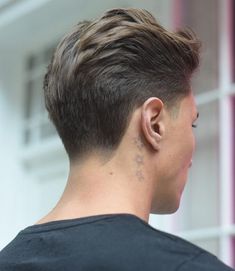 European Haircut, Top Haircuts For Men, Hipster Haircuts For Men, Flat Top Haircut, Man Bun Hairstyles, Trendy Mens Haircuts