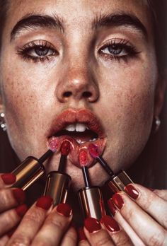 #photo #lipgloss #lips #face #isamayaffrench Face Photography, Foto Poses, Arte Inspo, Ap Art, A Level Art, Beauty Standards, Creative Portraits, Instagram Foto