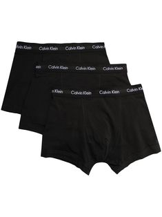 Black stretch-cotton 3-pack stretch-cotton trunks from CALVIN KLEIN featuring logo waistband, stretch-design, slip-on style and pack of 3. Just a reminder that this piece must be tried on over your own garments.. | Calvin Klein 3-Pack Stretch-Cotton Trunks Male Closet, Calvin Klein Underwire, Short Jean Skirt, Boyfriend Outfit, Sakura Art, Black Calvin Klein, Mens Haircuts Fade, Just A Reminder, Cotton Logo