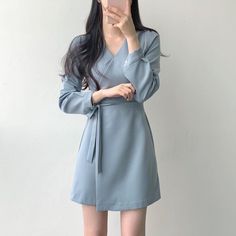 Kpop Dress, Korean Outfit Street Styles, Sophisticated Outfits, Travel Dress, Stylish Work Outfits, Stylish Dresses For Girls, Kpop Outfits, Ladies Dress Design, Looks Style