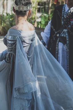 Anna Campbell Wedding Dress, Fantasy Outfits, Wedding Dresses Corset, Fantasy Wedding, Medieval Dress, Fantasy Gowns, Beauty Dress