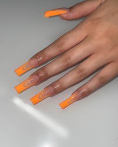 Elegant Nails Classy, Classy Summer Nails, Nail Ideas 2022, Orange Nail Ideas, Gold Gel Nails, Nails Orange, Nails Elegant