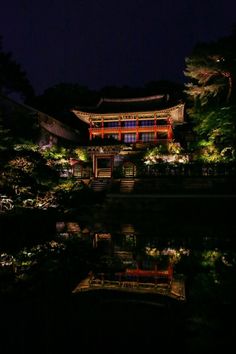 Night Changdeokgung palace, Seoul, Korea by Juni Lee | junibaum Korea Palace Aesthetic, Shifting Places, Changdeokgung Palace, Korean House, 2023 Books, Reality Shifting, Building Aesthetic