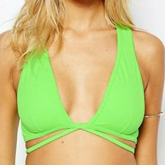 New!!! Asos Lattice Strap Plunge Crop Bikini Top In Botanico Green!!! Mix And Match For Spring Break!!!! Chic Swimwear With Crisscross Straps For Spring, Spring V-neck Cutout Swimwear, Spring Green Swimwear With Straps, Green Triangle Halter Top For Party, Spring Party Strappy Swimwear, Low-cut Halter Top For Beach In Spring, Spring Low-cut Halter Top For Beach, Green V-neck Halter Top For Vacation, Beach Halter Top With V-neck And Built-in Bra