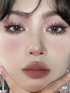 Prom Korean Makeup, Asian Fairy Makeup, Birthday Makeup Asian, Everyday Douyin Makeup, Korean Baddie Makeup, Korean Makeup On Dark Skin, Simple Birthday Makeup Look, Asian Prom Makeup, Fairy Wedding Makeup