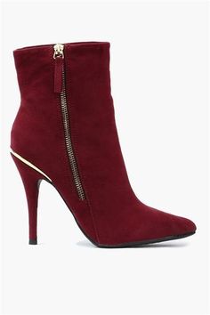 Cranberry Zipper Boots Trendy Womens Shoes, Star Boots, Hot Boots, Zipper Boots, High Heel Boots Ankle, Fabulous Shoes, Shoe Obsession, Lone Star, Look Chic