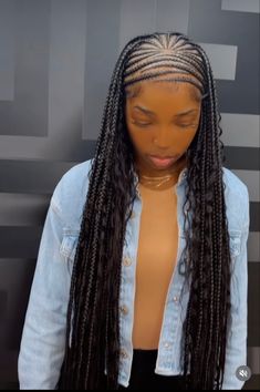 Latest Hair Braids Styles 2023 Indian, Fulani Braids Peak A Boo, Fulani Braids Hairstyles With Color, Scalp Braids With Knotless In The Back, Creative Fulani Braids, Fulani Braids Vacation, Zig Zag Fulani Braids, Fulani Braids With Half Wig, Fulani Braids With Accessories