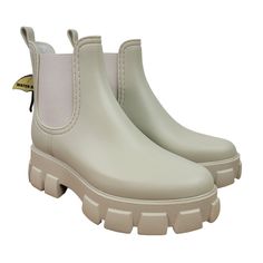 Womens Size 10 Cream Color Waterproof Rain Boot Small Mark To Sole And Upper New With Box - Condition - New - I Am A Smoke Free / Pet Friendly Home. Casual Slip-resistant Boots For Rainy Weather, Casual Synthetic Waterproof Ankle Boots, Slip-resistant Boots For Rainy Weather With Round Toe, Casual Slip-on Waterproof Rain Boots, Synthetic Waterproof Boots With Round Toe, Trendy Waterproof Ankle-high Boots, Casual Non-slip Synthetic Boots, Beige Waterproof Boots For Outdoor Activities, Waterproof Beige Boots For Outdoor Activities