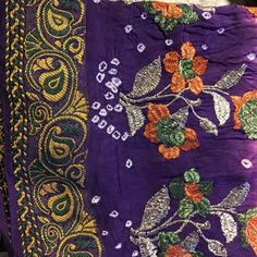 Brand New Gorgeous Kutchi Bandhani Saree Bohemian Purple Embroidered Traditional Wear, Purple Bandhani Print Dupatta, Purple Bandhani Print Saree, Festive Purple Dupatta With Bandhani Print, Festive Purple Bandhani Print Dupatta, Festive Purple Dupatta With Motifs, Bohemian Purple Saree With Zari Work, Festive Purple Dupatta For Festivals, Purple Silk Dupatta With Motifs