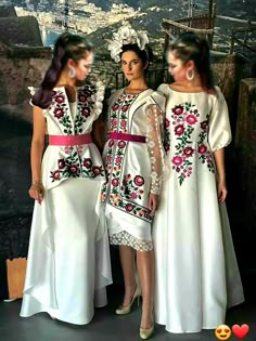 Traditional Mexican Dress White, Ball Gowns Black, Ball Gowns Drawing, Gowns Drawing, Mexican Style Dresses, Traditional Mexican Dress, Mexican Wedding Dress, Gowns Aesthetic, Ball Gowns Aesthetic