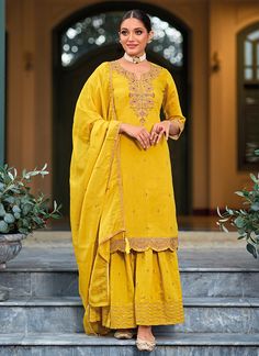 Yellow Handwork Embroidery Sharara Suit Silk Sharara, Designer Sharara Suits, Vs Image, Readymade Salwar Kameez, Usa Party, Hand Work Embroidery, Party Kleidung, Sharara Set, Salwar Kameez Designs