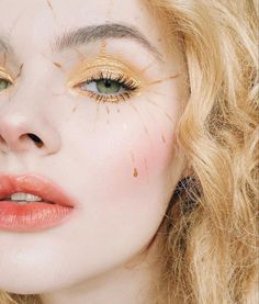 🔆 Astrology Makeup, Celestial Makeup, Sun Makeup, Aesthetic Festival, Makeup Festival, Festival Make Up, Drag Make-up, Festival Aesthetic, Goddess Aesthetic