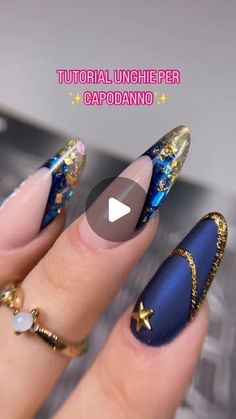 ⚜️𝑶𝒏𝒊𝒄𝒐𝒕𝒆𝒄𝒏𝒊𝒄𝒂⚜️ on Instagram: "‼️Ultimo Tutorial dell’anno‼️ Non potevo non finire con un bel muretto😍 - Per questo lavoro ho utilizzato i prodotti di @lovenails_shop_official  🎁CODICE SCONTO%: MIRIAMLOVE#5  - #lovenailshop #prodottilovenails #prodottilovenailsshop #jellygelnails #jellylovenails #tutorialfrench #tutorialfrenchmuretto #frenchmuretto #unghieblu #unghiecapodanno #unghiecatania #nailscatania #nailcontentcreator"