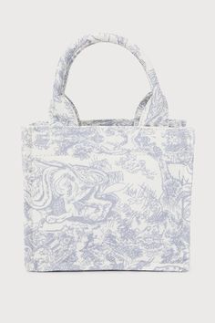 The Lulus Got it All Light Blue Toile Print Mini Tote Bag is the perfect thing for holding all your everyday essentials while also staying on-trend! This cute lil' tote bag has a flat bottom design and a woven canvas construction (with a light blue toile print throughout) with a lined interior, complete with a zippered sidewall pocket. Twin tote handles complete the chic look! 2023 Wishlist, Y2k Handbag, Toile Print, Blue Toile, Coastal Granddaughter, Bottom Design, Lulu Fashion, Mini Tote Bag, Christmas 2023