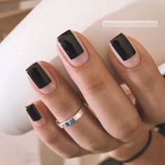 Accent Nail Designs, Simple Nail Art, Minimal Nails Art, Minimal Nails, Cascading Ruffles, Simple Nail Art Designs, Nails French, Simple Nail, Nail Art Ideas