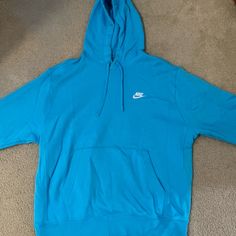 Never Worn, Like-New Condition, Teal/Light Blue Color Hoodies For Christmas List, Ron Jon Hoodie, Light Blue Nike Hoodie, Nike Hoodie Colors, Cute Nike Hoodies, Nike Hoodie Aesthetic, Fun Hoodies, Nike Hoodie Outfit, Nike Sets