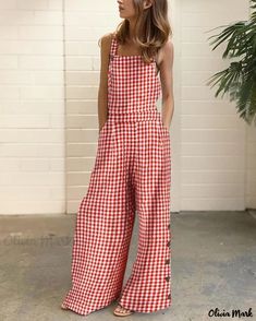 OliviaMark - Contemporary High-Waisted Wide-Leg Trouser Jumpsuit with Artistic Circular Patterns and Alluring Back Feature Gingham Jumpsuit, Long Overalls, Embellished Jumpsuit, Plaid Jumpsuit, Printed Wide Leg Pants, Jumpsuits And Romper, Red Jumpsuit, Trendy Fashion Outfits, Casual Jumpsuit