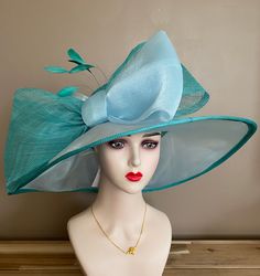 Green Boater Hat With Curved Brim For Kentucky Derby, Elegant Green Kentucky Derby Costume Hat, Green Wide Brim Hat For Kentucky Derby, Green Hat For Formal Royal Ascot, Green Wide Brim Hat For Royal Ascot, Ascot Horse Racing, Kentucky Derby Outfit, Church Suits And Hats, Christmas Attire