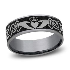 Symbolize love, friendship and loyalty when you give your significant other this striking Claddagh wedding band. Matte tantalum; black titanium A traditional Irish design in black titanium wraps around the center 7.5mm width The inside of the shank is rounded for comfort Diamond Fashion Jewelry, Irish Design, Lulu Frost, Jared The Galleria Of Jewelry, Platinum Wedding, Irish Traditions, Anniversary Jewelry, Popular Jewelry, Diamond Fashion