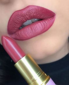 Mat Lipstick, Matt Lipstick, Born Leader, Lips Inspiration, Fall Lipstick