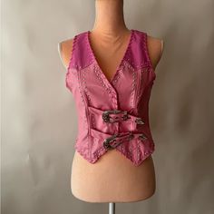 Dolls Kill Trailblazing Summer Cropped Vest Sugar Thrillz Has A Little Stain Photo Attached New With Tags Trendy Fitted Pink Vest, Fitted Pink Vest For Fall, Kiss Pink, Sparkle Top, Cropped Long Sleeve Top, Sugar Thrillz, Lace Trim Cami, Velour Hoodie, Backless Crop Top