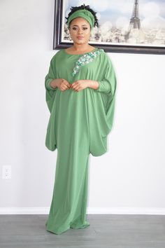 This bubu kaftan dress is made to suit your style. Fits all women of different sizes. You can never go wrong with this dress. It can be paired with your favorite pair of heels.    Please check through our size guide before you place your order   NOTE: This item is made to order which ships between 2 -3 weeks. Contact us before you order if there is urgency attached to your order Multicolor V-neck Kaftan For Eid, Green V-neck Kaftan For Eid, Eid Multicolor V-neck Kaftan, Elegant Purple Floor-length Kaftan, Green V-neck Kaftan With Vibrant Print, Kaftan Dress, Suits You, Dress Clothes For Women, 3 Weeks