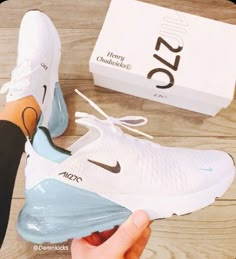 Cute Tennis Shoes For Teens, Nike Air Max 270 Custom, Cute 270s, Most Popular Shoes 2022, Athletic Shoes Aesthetic, Nike 270 Shoes Women, Nike Air Max 270 Aesthetic, Cute Air Max 270, Cute Trending Shoes