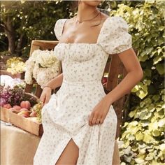 Like New Worn Ones Puff Sleeve Midi Dress, House Of Cb Dresses, House Of Cb, House Dress, Puff Sleeve, Pink White, Colorful Dresses, Midi Dress, Like New