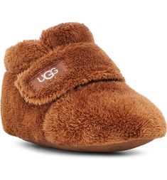 Baby Ugg Slippers, Crib Shoes Girl, Baby's First Step, Ugg Booties, Ugg Kids, Baby Uggs, Ugg Slippers, Kids Uggs, Girls Shoes Kids