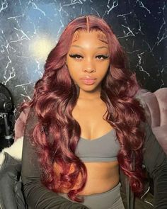 Middle Part Burgundy Wig With Curls, Red Wig On Brown Skin, Burgundy Frontal Wig Styles, Burgundy Lace Front Wig Black Women, Burgundy Middle Part, Burgundy Wig Install, Dark Burgundy Wig, Coloured Wigs Black Women, Burgundy Wigs For Black Women