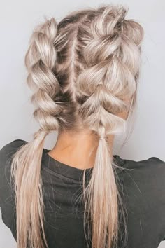 Pin by Jason Miller  - Pull-through braids are this season's most popular style, with searches up by 155% Braids Pulled Back, Pull Through Braid, Pigtail Hairstyles, Hair Stylies, Hairstyles Easy, Pull Through