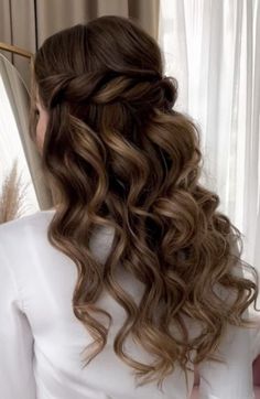 Wedding Hair Half, Cute Simple Hairstyles, Ball Hairstyles, Bridal Hair Updo, Trendy Hairstyle, Car Brand, Luxury Car, Wedding Hair And Makeup