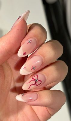 Diy Nails Easy, Concert Nails, Subtle Nails, Casual Nails, Rhinestone Nails