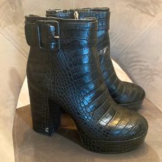 Nwot Circus By Sam Edelman Alie Black Platform Boots Size 10 Black Closed Toe Platform Boots For Fall, Black High Heel Moto Boots In Faux Leather, Black High Heel Platform Moto Boots, Black High Heel Moto Boots For Fall, Black Closed Toe Heeled Boots In Faux Leather, Black Heeled Boots With Buckle Closure And Round Toe, Black Faux Leather Closed Toe Heeled Boots, Black Closed Toe Faux Leather Heeled Boots, Black Platform Ankle-high Moto Boots